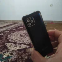 گوشی دوسیمکارت رو خور