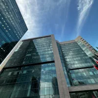 واحد تجاری در پاژ زیر قیمت