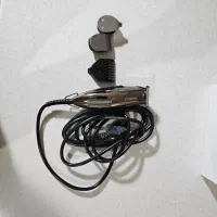 یک عدد ماشین اصلاع صورت وبدن و یک عدد اصلاع موی سر|آرایشی، بهداشتی، درمانی|تهران, اختیاریه|دیوار