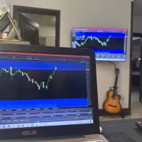 نیاز به همکاری باتریدر فارکس هستم
