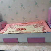 تخت نوجوان یک نفره