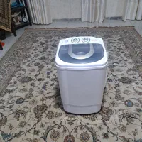 مینیواش بوش