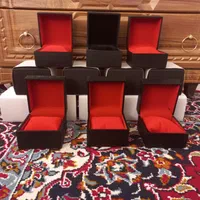 چهار عدد جعبه ساعت لاکچری