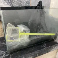 اکواریوم شیشه خم سالم