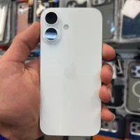 ایفون ۱۶ سفید تمیز