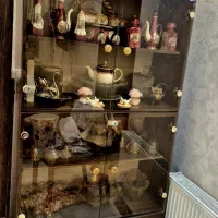 ویترین شیشه ای