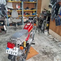 هندا ۱۲۵|موتورسیکلت|تهران, فلسطین (میدان انقلاب)|دیوار