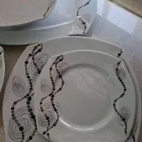 سرویس۱۸نفره چینی|ظروف سرو و پذیرایی|خرمآباد, |دیوار