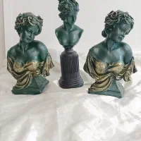 تندیس و استند طلا و‌جواهر سه عددی سبز درباری