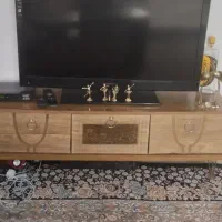 میزتلویزیون کاملاتمیزوسالم