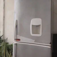 یخچال فریزر موتور سالم یکم پوسیدگی دارد