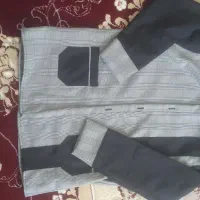 لباس فرم مدرسه اضافه دارم ۸۰۰