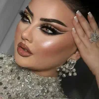 میکاپ کاروشینیونکار