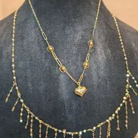 گردنی های لوکس شرابه ای|جواهرات|شیراز, شاهچراغ|دیوار