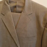 کت و شلوار برند کرم خط دار|لباس|جهرم, |دیوار