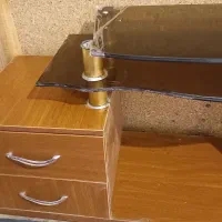 تلوزیون ۲۱ اینچ ال جی با میز|تلویزیون و پروژکتور|تبریز, |دیوار