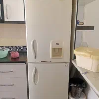 یخچال بزرگ امرسان . قیمت توافقی