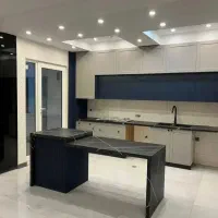 کابینت آشپزخانه روکش چوب هایگلاس ام‌دی اف مدرن