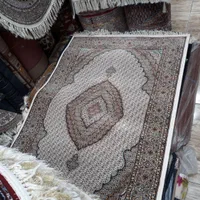 فرش ماهی خوی کرم زرنیم ۱۰۰۰شانه مرینوس اصل|فرش|تبریز, |دیوار