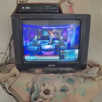 تلویزیون ودستگاه