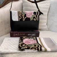 کیف وروسری خاص