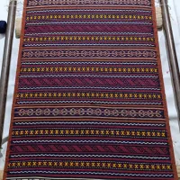 گلیم دست باف نقش دار