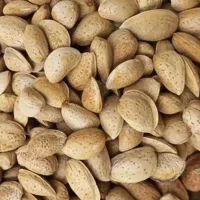 بادام شیرین تمیز پاک شده