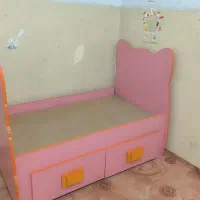 تخت|تخت و صندلی بچه|سقز, |دیوار