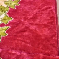 پتو و پارچه فروشی|رختخواب، بالش، پتو|آران و بیدگل, |دیوار