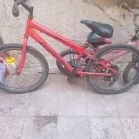 دوتا دوچرخه نوهست