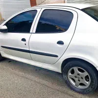 پژو 206 v8 بی رنگ