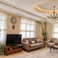۸۹ متر / نورگیر فوق العاده  / کرمان غربی