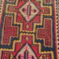 گلیم ورنی اردبیل باقدمت بیش از ۵۰سال