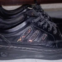 کفش اسپورت مشکی سایز ۴۰