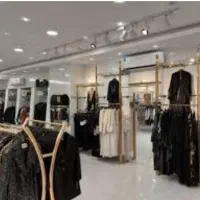 فروشنده خانم/ پاره وقت/ فروشگاه/ دوشعبه