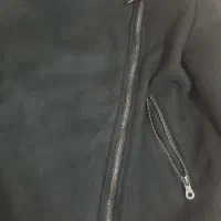 کاپشن وکت|لباس|سربیشه, |دیوار