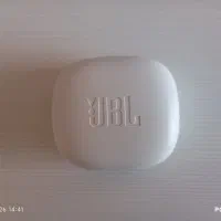 یک عدد ایرپاد JBL VIBE FLIX