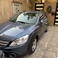 دانگ فنگ H30 کراس، مدل ۱۳۹۷