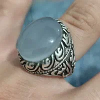 عقیق سوسنی