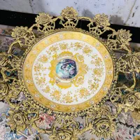 برنزه|ظروف سرو و پذیرایی|پاوه, |دیوار