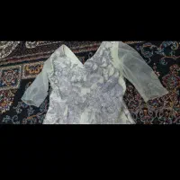 لباس مجلسی|لباس|قم, چهل درخت‎|دیوار