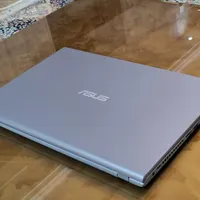 لپتاپ Asus