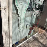 اجاره مغازه سابقه کلید سازی حاشیه معلم