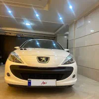 207سفید مدل۴۰۲