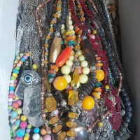 ۱۶۰۰ تیکه بدلیجات دست دوم کارکرده