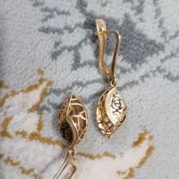 گوشواره فروشی