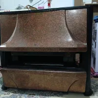 یک عدد بخاری گاز سوز