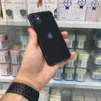 ایفون ۱۱نرمال در حد نو واقعی تمیز