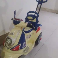 سه چرخه|دوچرخه، اسکیت، اسکوتر|کیش, |دیوار