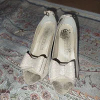 دو عدد کفش